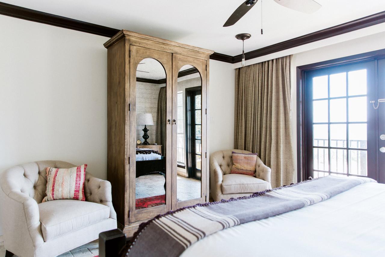 Hillside Boutique Hotel Castroville Buitenkant foto