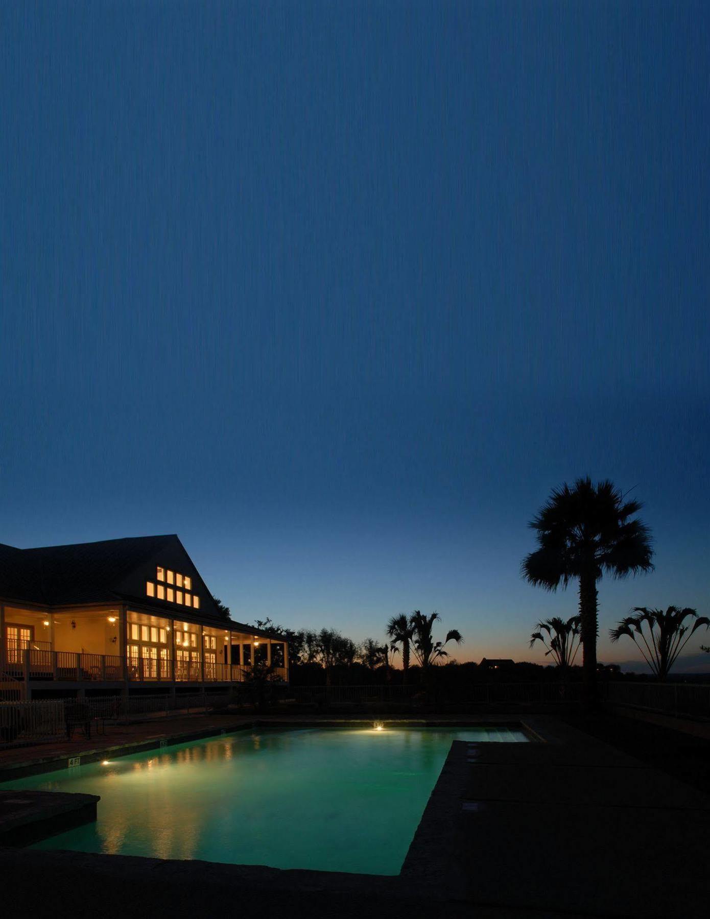 Hillside Boutique Hotel Castroville Buitenkant foto